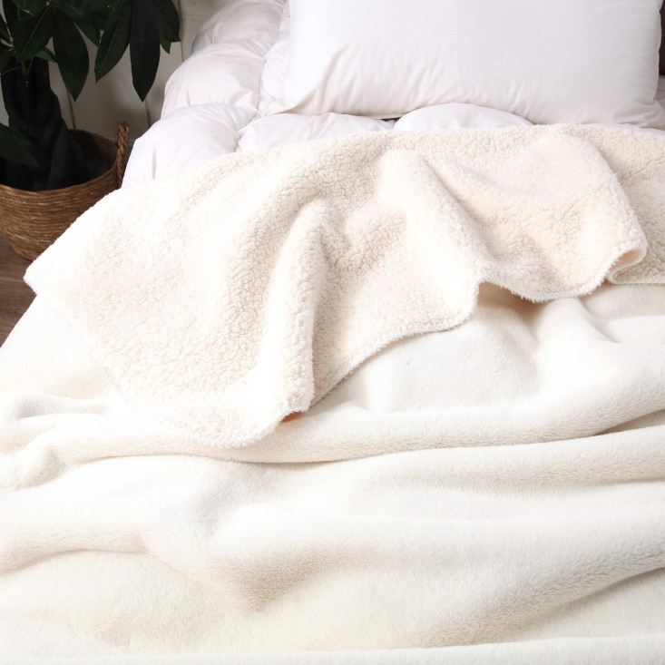 Плед искусственный мех Sofi De Marko Аурелия молоко