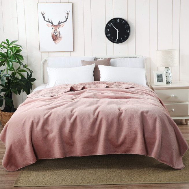 Плед искусственный мех Sofi De Marko Аурелия пудра