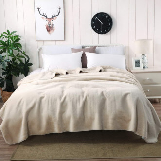 Плед искусственный мех Sofi De Marko Аурелия светло бежевый - купить по низким ценам в Lux-Postel.com