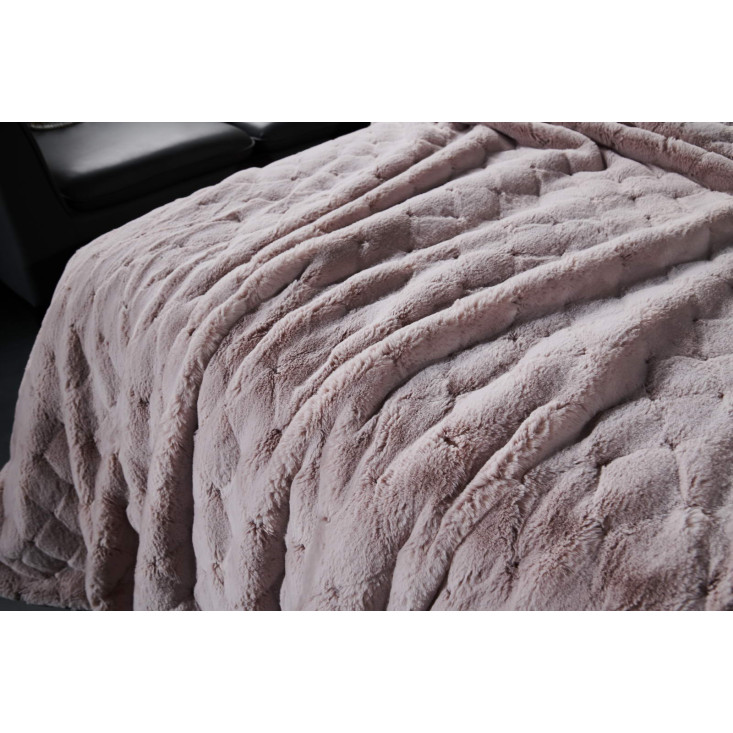 Плед искусственный мех Sofi De Marko Бернард пудра