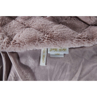 Плед искусственный мех Sofi De Marko Бернард пудра - купить по низким ценам в Lux-Postel.com