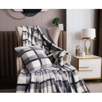 Плед искусственный мех Sofi De Marko Берри серый - купить по низким ценам в Lux-Postel.com