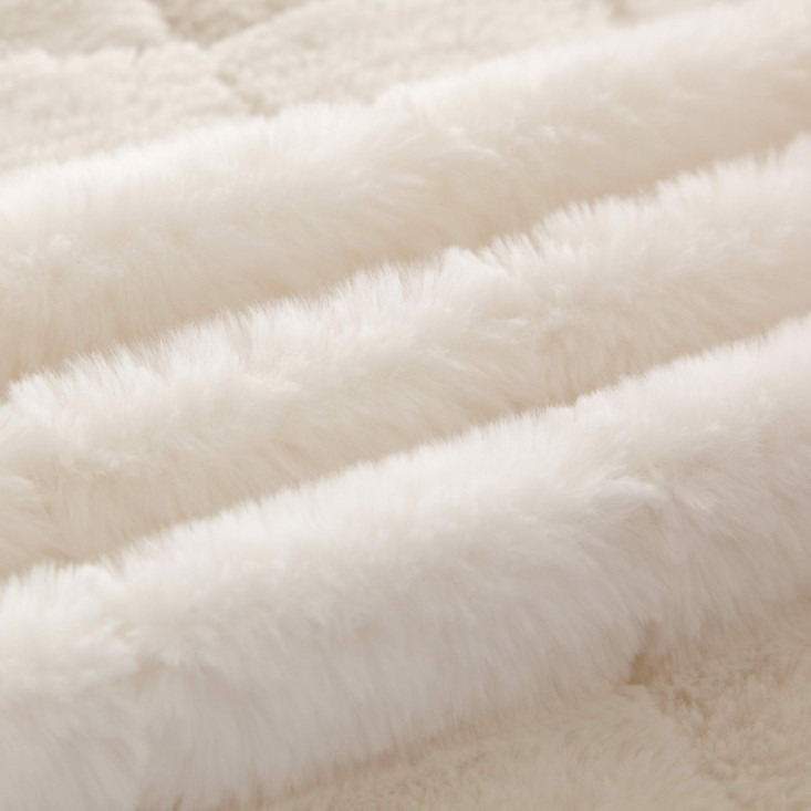 Плед искусственный мех Sofi De Marko Мадлен белый