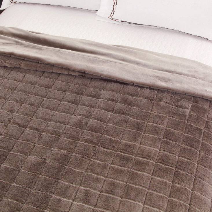 Плед искусственный мех Sofi De Marko Мадлен кофе