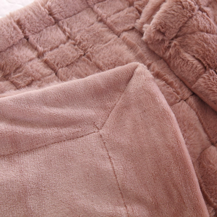 Плед искусственный мех Sofi De Marko Мадлен пепельная роза