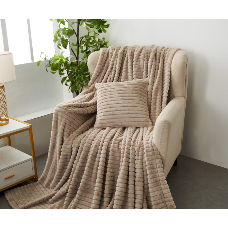 Плед искусственный мех Sofi De Marko Орландо беж