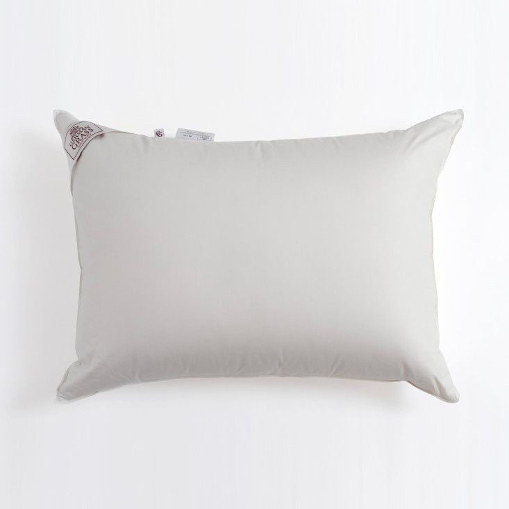 Подушка пуховая 50х70 Cloud Down мягкая отзывы