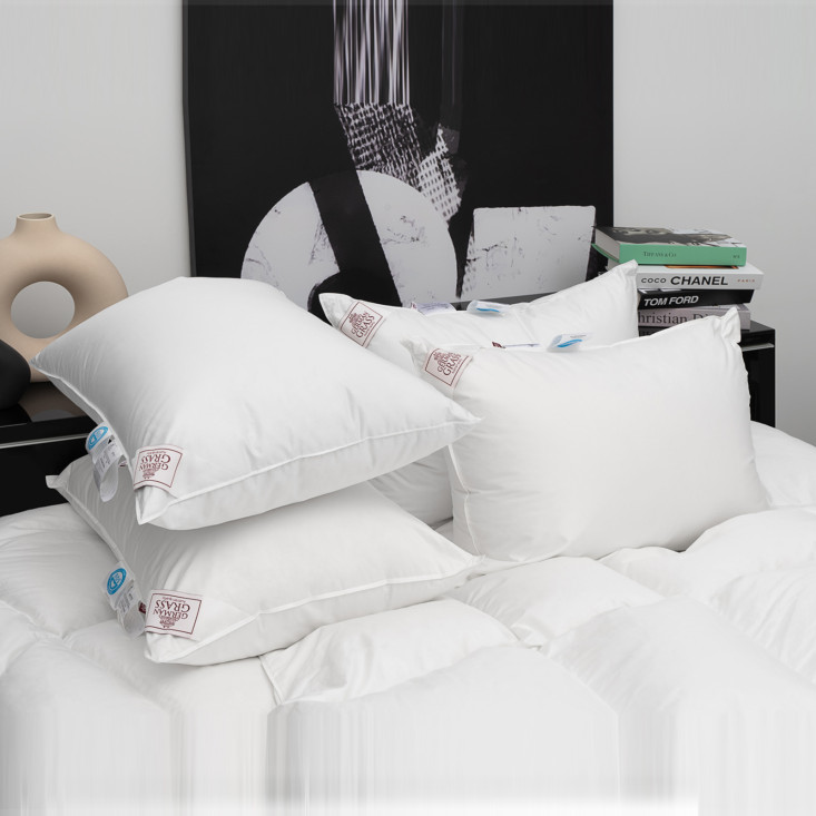 Подушка пуховая 50х70 Cloud Down мягкая отзывы