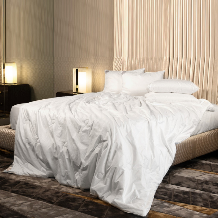 Одеяло шелковое 1,5 спальное 150х200 легкое German Grass Paisley Silk Grass