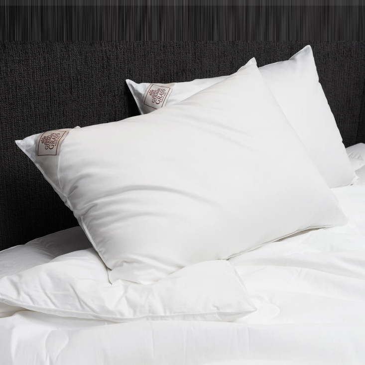 Подушка шелковая 50x70 German Grass Luxury Silk Grass средняя