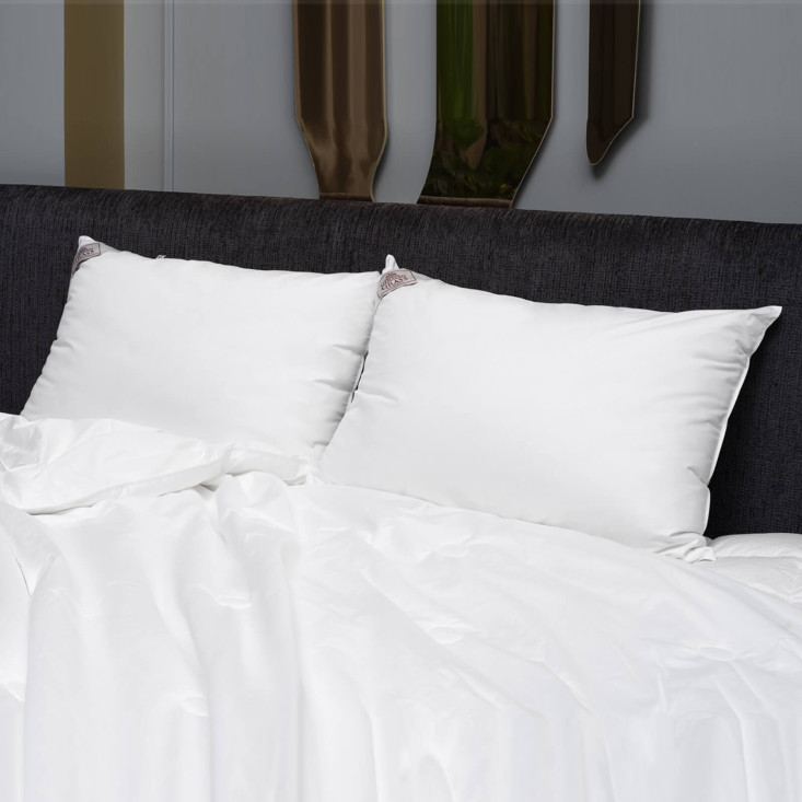 Подушка шелковая 50x70 German Grass Luxury Silk Grass средняя