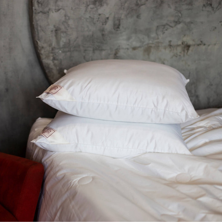 Подушка шелковая 50x70 German Grass Luxury Silk Grass средняя