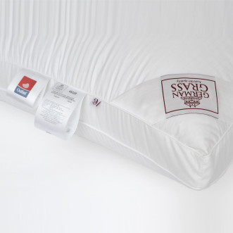 Подушка пуховая 50х70 трехкамерная 3D с бортиком Thermo Down Grass German Grass с терморегуляцией