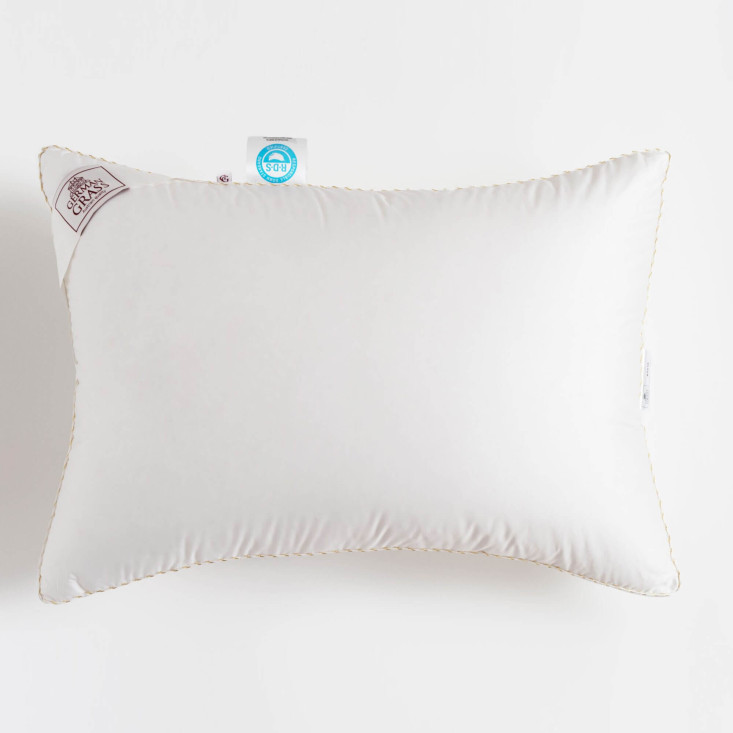 Подушка пуховая 50х70 с бортиком King Down Grass German Grass средняя фото