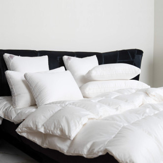 Подушка пуховая 50х70 трехкамерная 3D с бортиком King Down Grass German Grass упругая фото