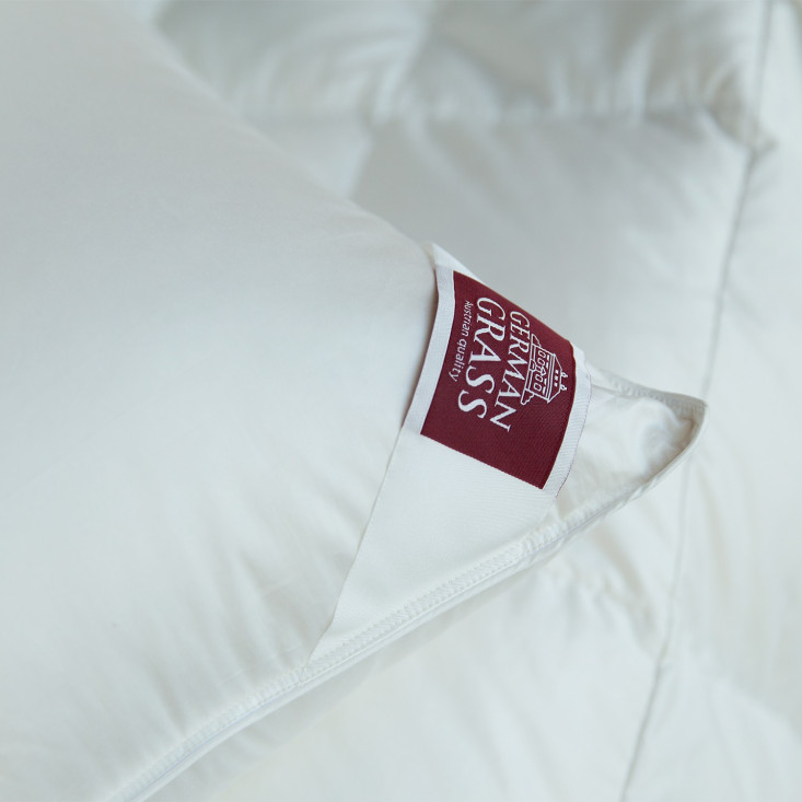 Подушка пуховая 50х70 Luxe Down German Grass упругая