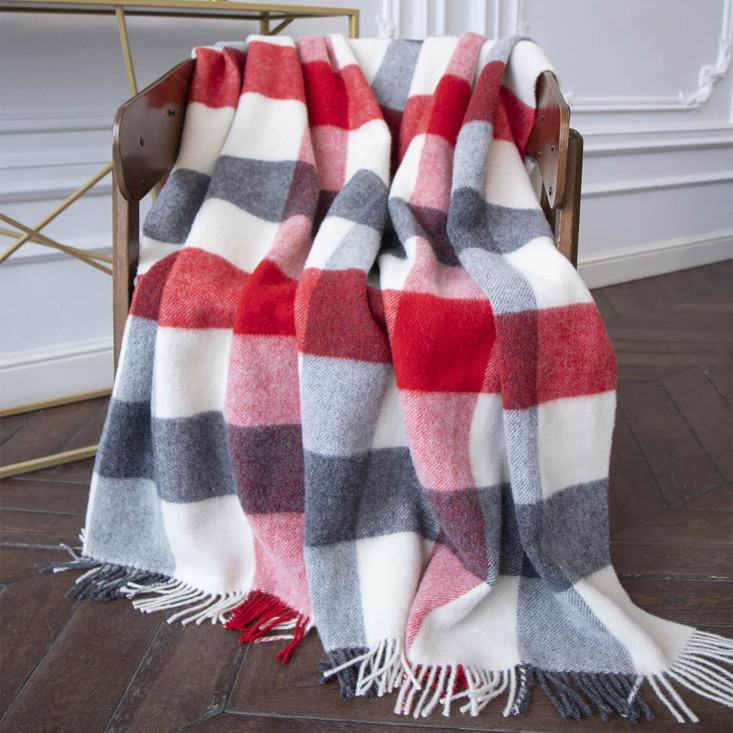 Шерстяной плед новозеландские ягнята Avinamas Agne Шотландия