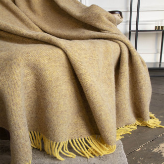 Шерстяной плед новозеландские ягнята Avinamas Janina горчица