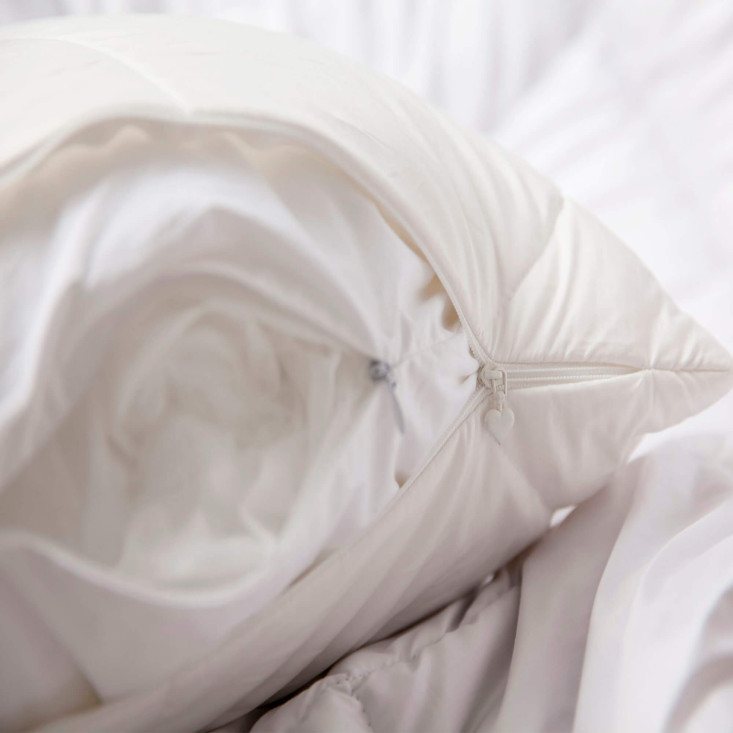 Подушка регулируемая 50х70 Camel German Grass