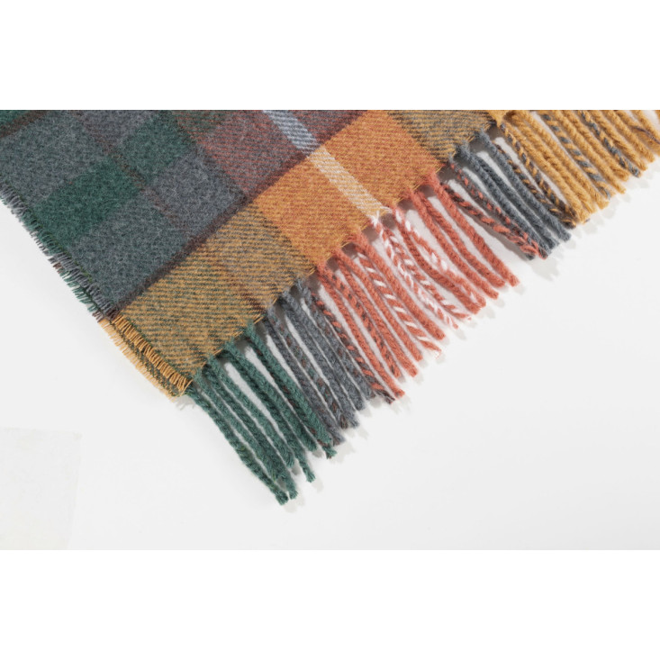 Шерстяной плед Valtery рыжий со скидкой в магазине Lux-Postel.com