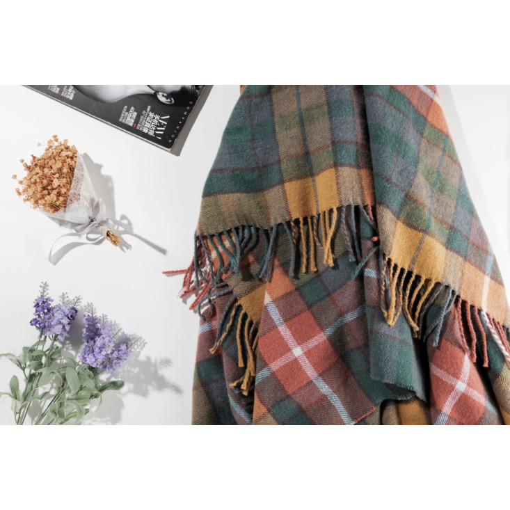 Шерстяной плед Valtery рыжий со скидкой в магазине Lux-Postel.com