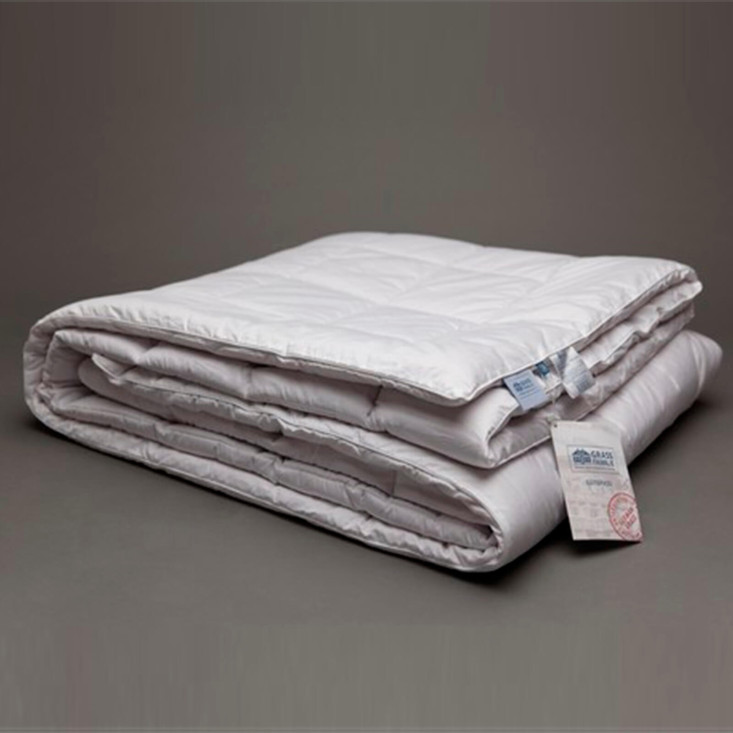 Одеяло евро 200х220 всесезонное German Grass Camel Familie Wool