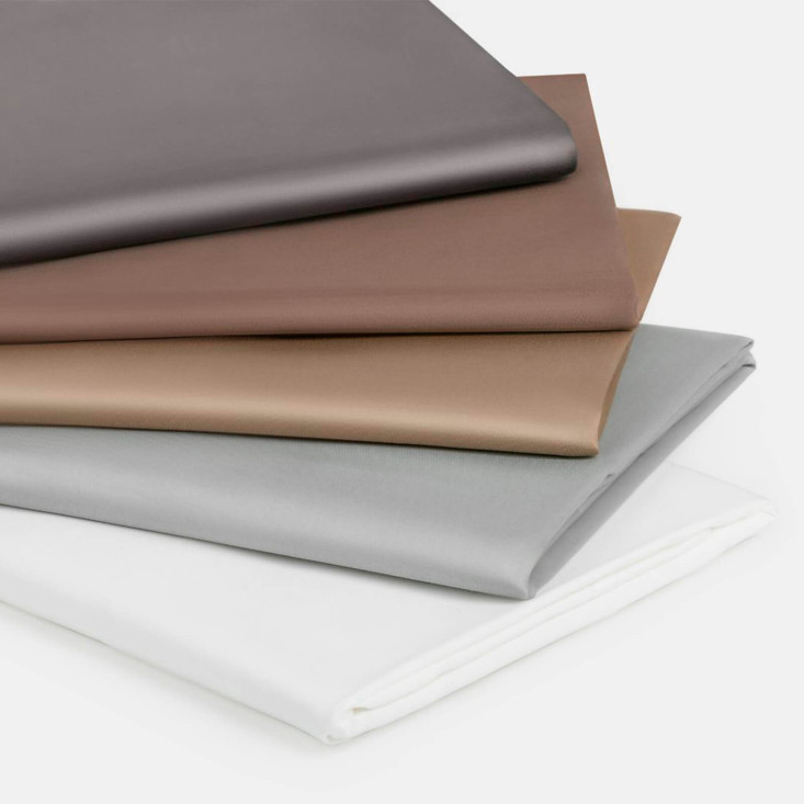 Простыня на резинке мако-сатин 160х200х40 Ash grey Allure Grass German Grass