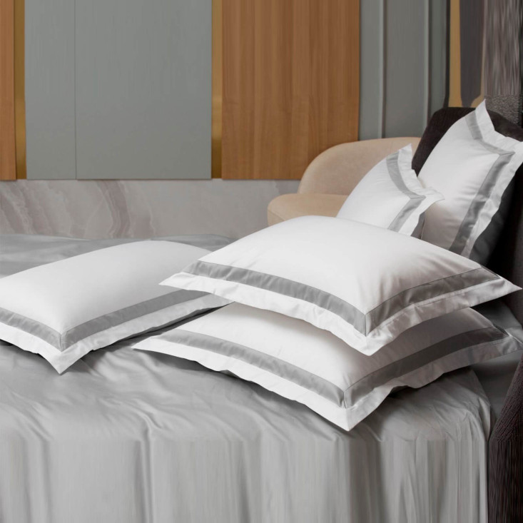 Наволочки мако-сатин 50х90 Ash grey Allure Grass German Grass с широкой отделкой описание