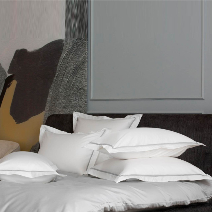 Наволочки мако-сатин 50х70 Ash grey Allure Grass German Grass с узкой отделкой